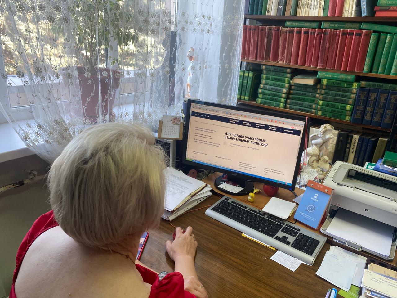 Члены участковых избирательных комиссий Каневского района проходят тестирование