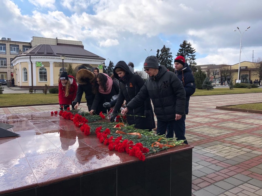 Историко-просветительским маршрутом прошли каневские школьники