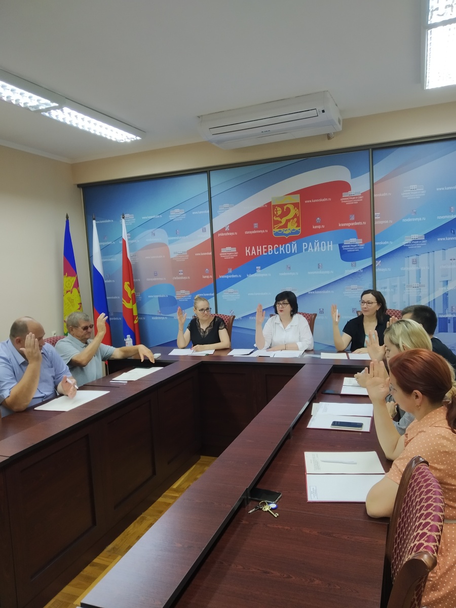 Заседание ОИК одномандатного избирательного округа № 22 по вопросу регистрации Богданова А.А. в качестве кандидата в депутаты Законодательного Собрания Краснодарского края