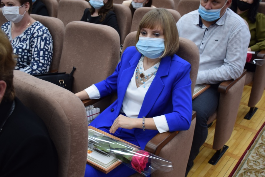 Заслуженные награды в День местного самоуправления получили работники администраций муниципалитета Заслуженные награды в День местного самоуправления получили работники администраций муниципалитета