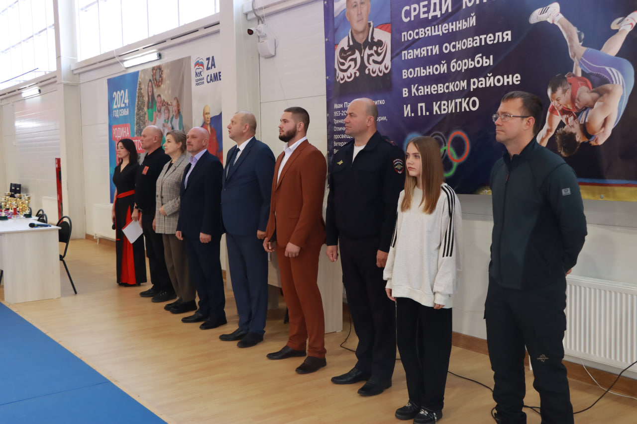 В Центре единоборств состоялось открытое ежегодное первенство по вольной борьбе