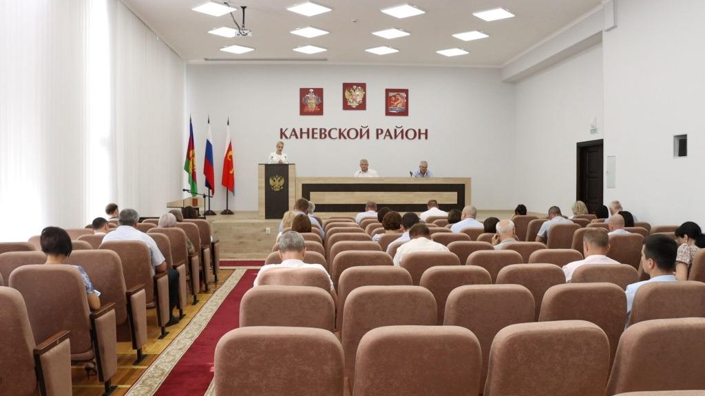 Расширенное планерное совещание состоялось в администрации района 4 июля
