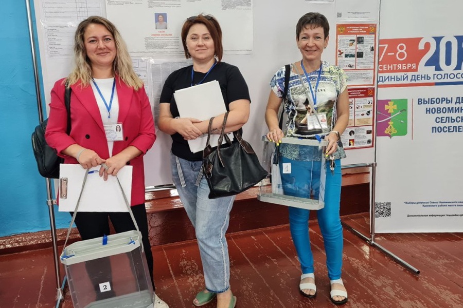 Жители Каневского района пользуются возможностью проголосовать вне помещения для голосования