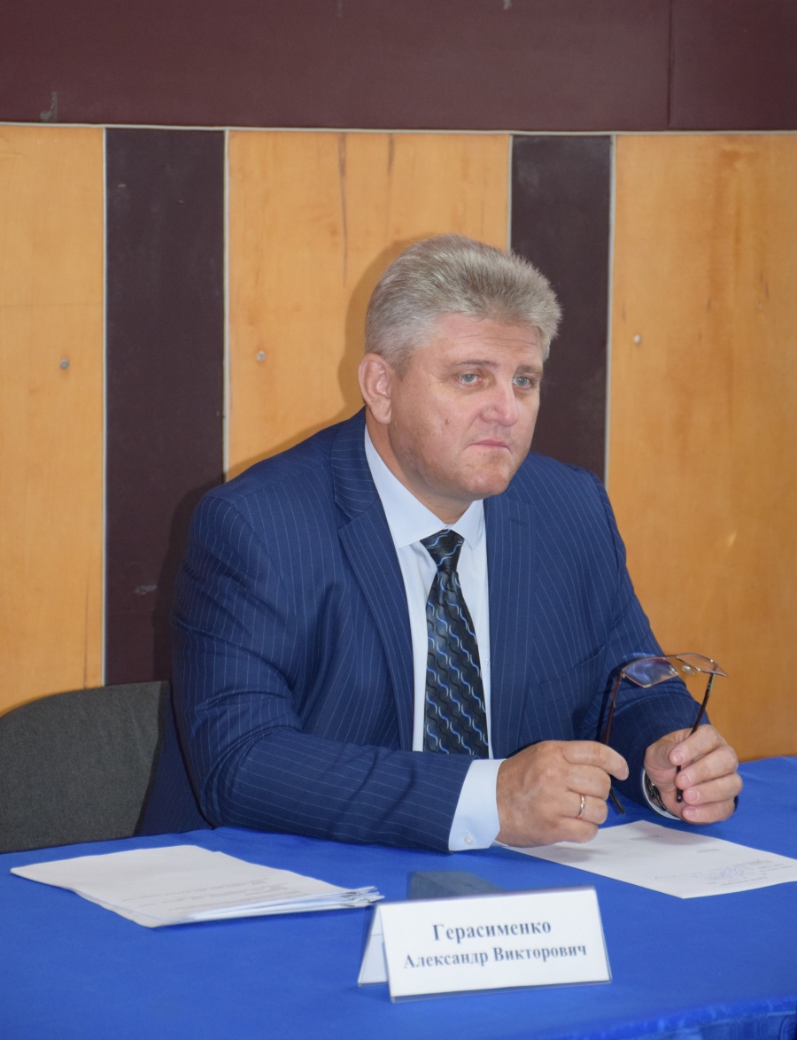 Глава района встретится с жителями Стародеревянковской
