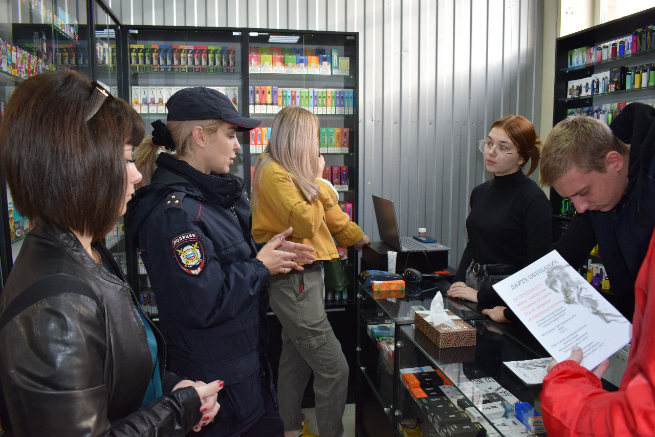 Информационную акцию «Стоп, вейп!» провели в Каневской 3 ноября