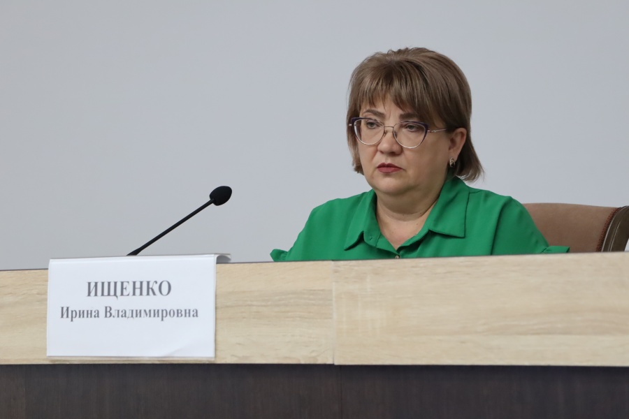 Заседание краевой комиссии по делам несовершеннолетних и защите их прав прошло в онлайн-режиме 20 июня