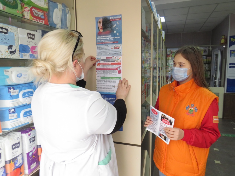 В Каневском районе полицейские провели профилактический рейд в рамках акции «Жизнь без наркотиков»