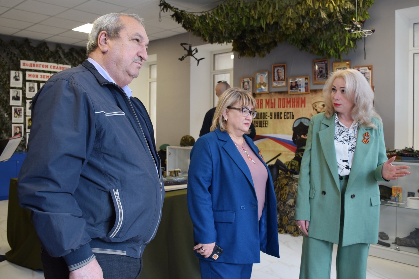  В районном историко-краеведческом музее открылась выставка «От героев былых времен. Zаветами Vойны»