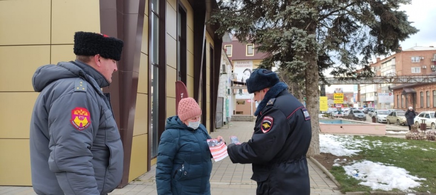 В Каневском районе полицейские продолжают проводить профилактическую акцию «Скажи мошенникам НЕТ!»