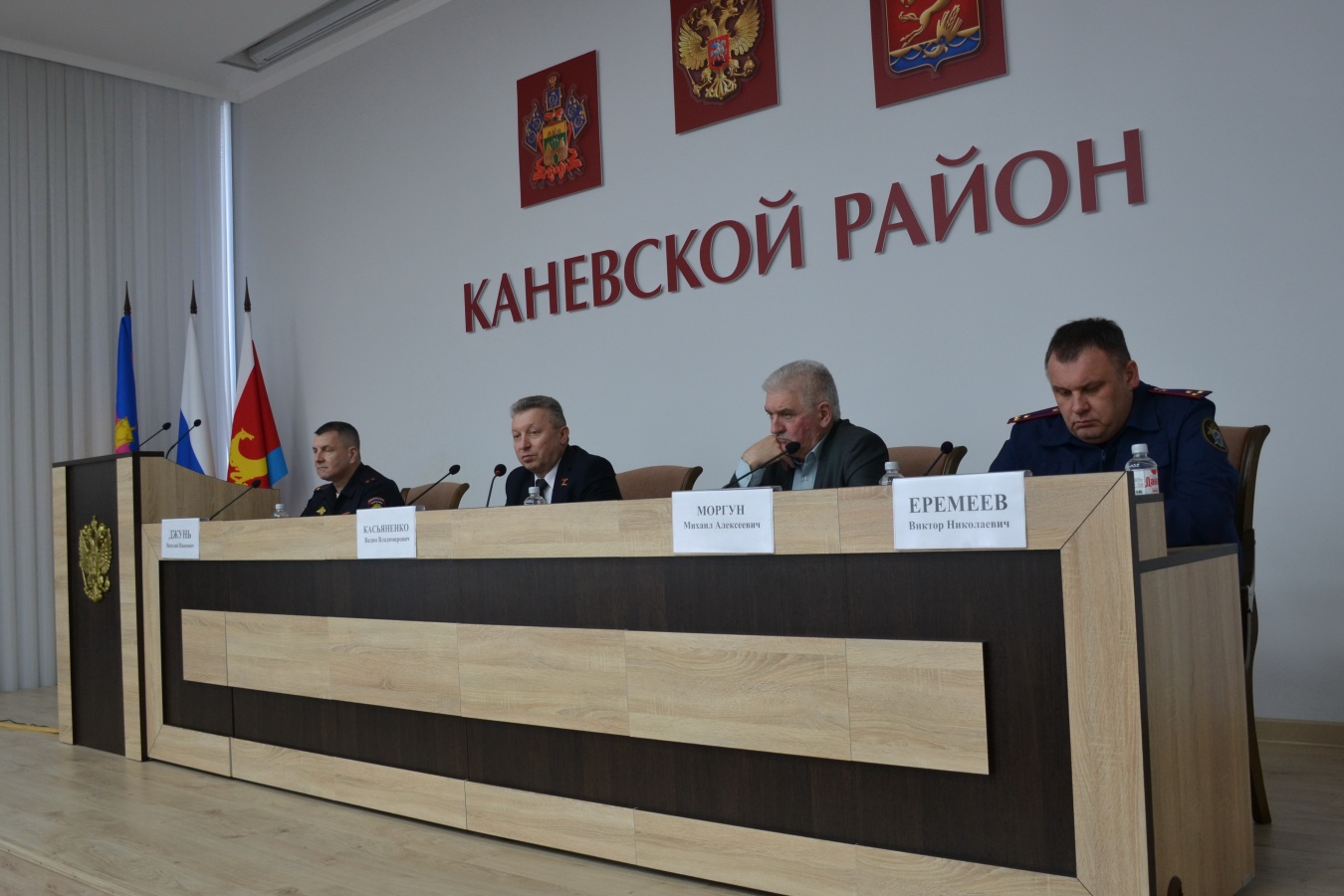 Вопросы антитеррористической защищённости соцобъектов обсудили в администрации 19 марта