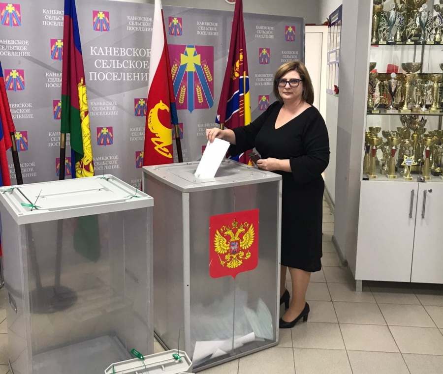 С 8:00 до 20:00 жителей района ждут на избирательных участках