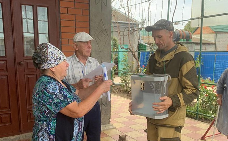 В Каневском районе продолжается голосование