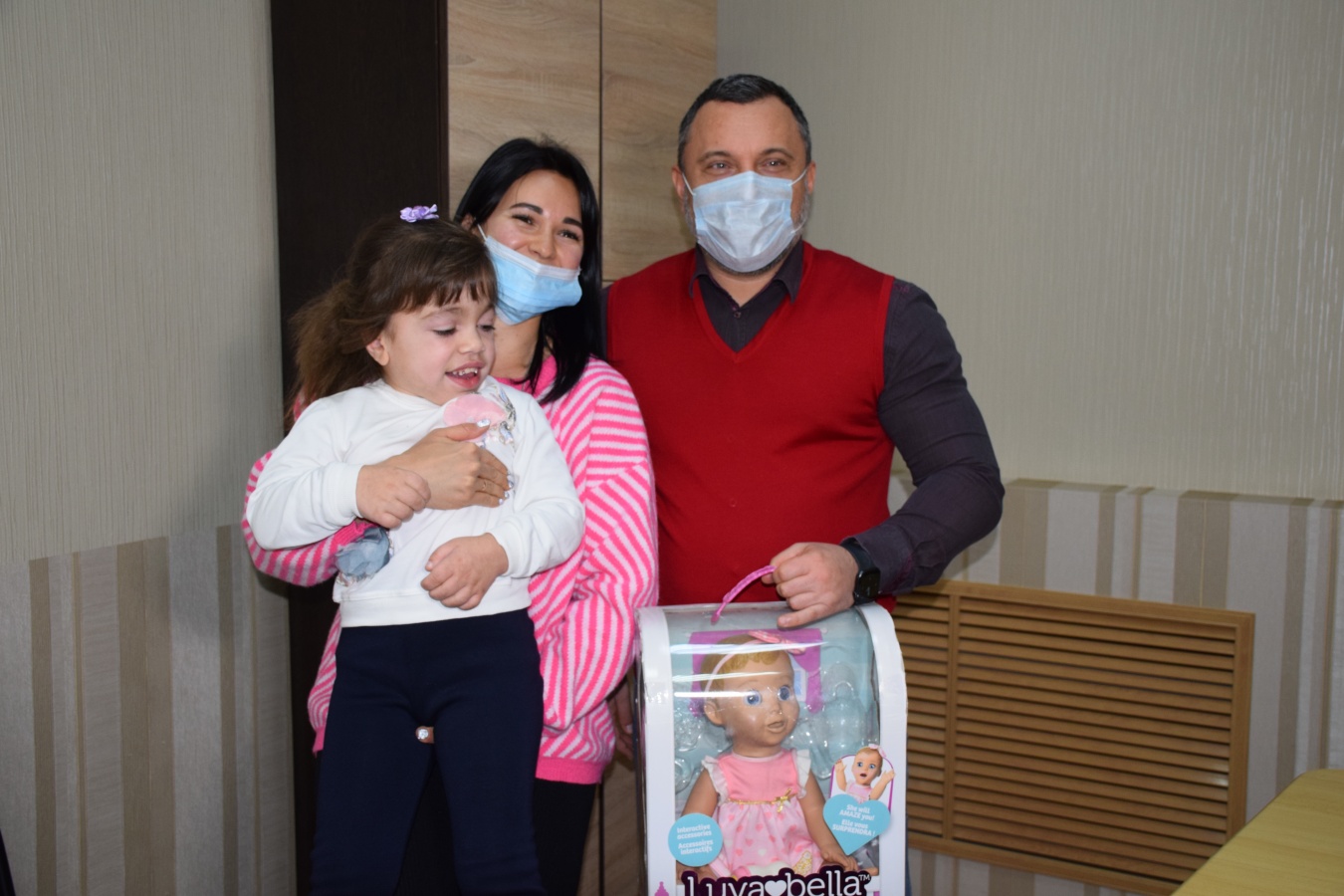 Депутат Госдумы исполнил мечту 8-летней девочки из Каневской