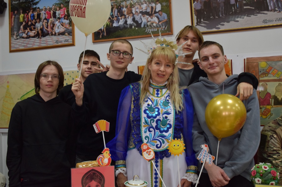 В Каневском аграрно-технологическом колледже отпраздновали начало Масленичной недели