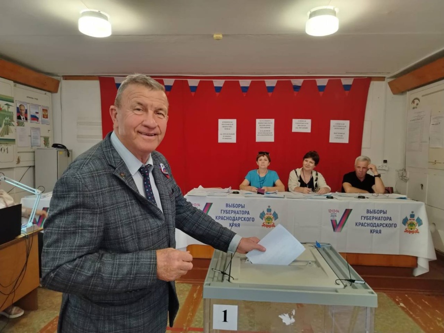 Завершился первый день голосования