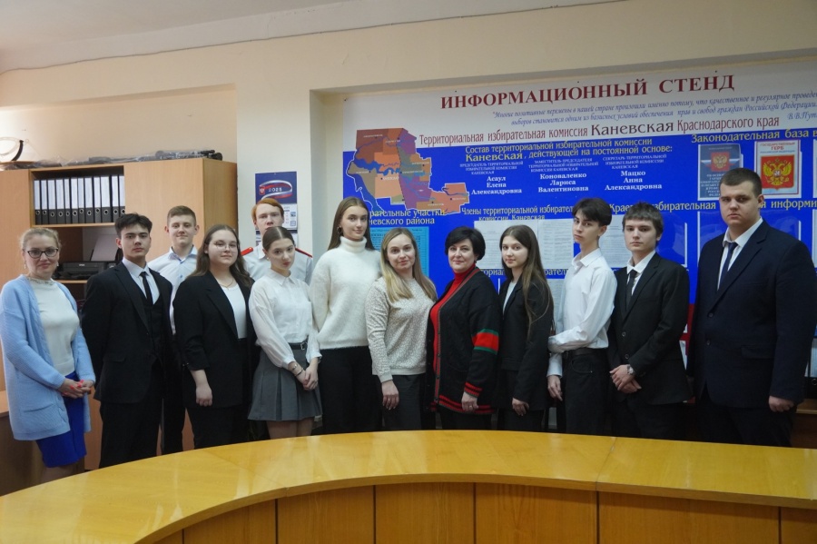 День открытых дверей для будущих избирателей 