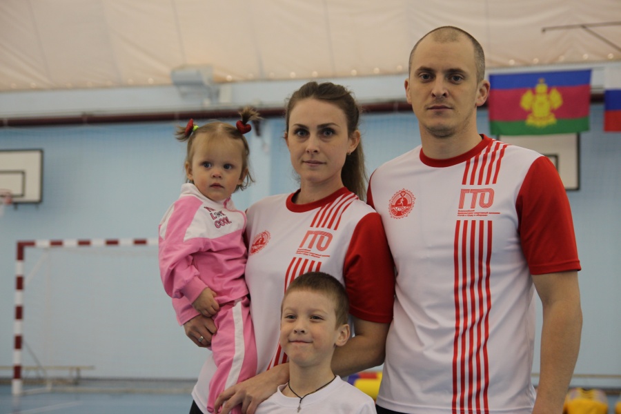 В спорткомплексе «Юность» состоялся районный фестиваль «Готов к труду и обороне»