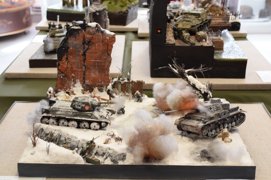  В районном историко-краеведческом музее открылась выставка «От героев былых времен. Zаветам Vерны»