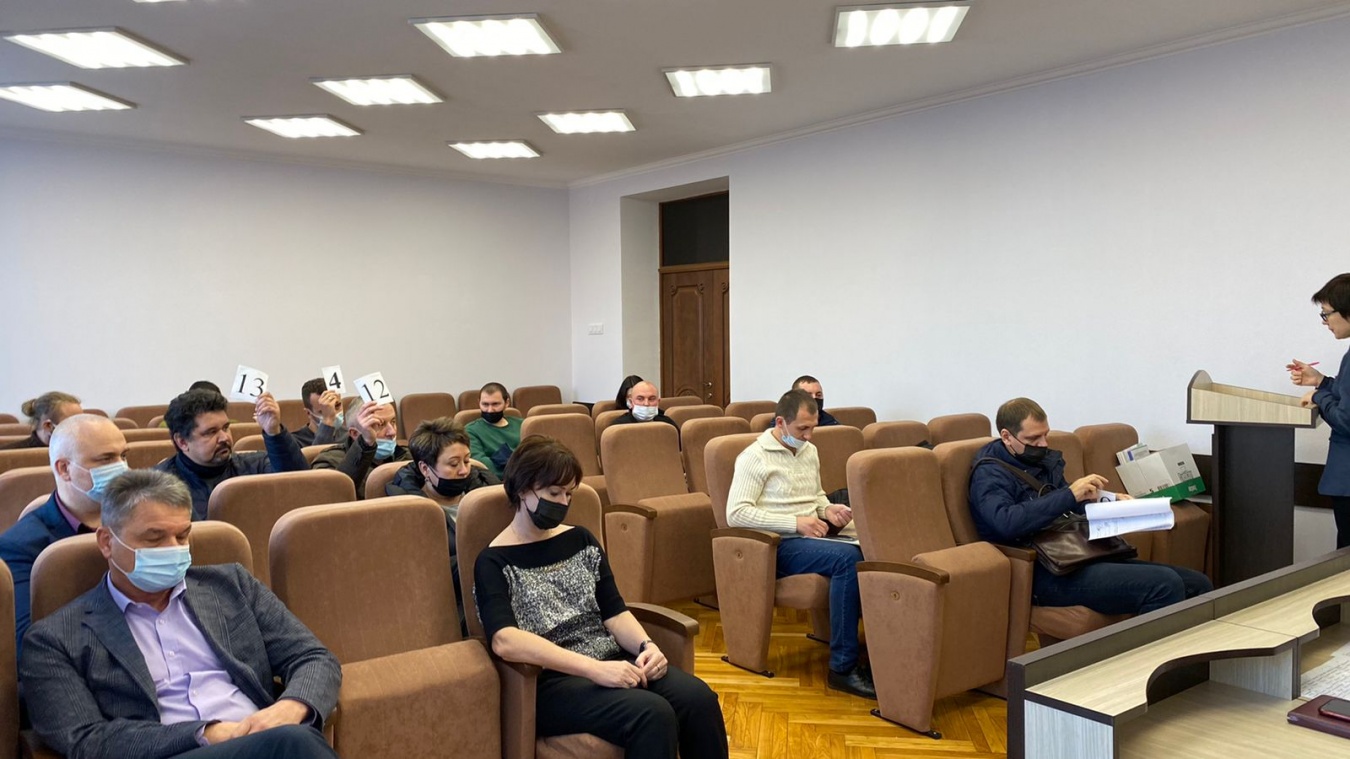 В администрации района состоялись торги по продаже права аренды на земельные участки