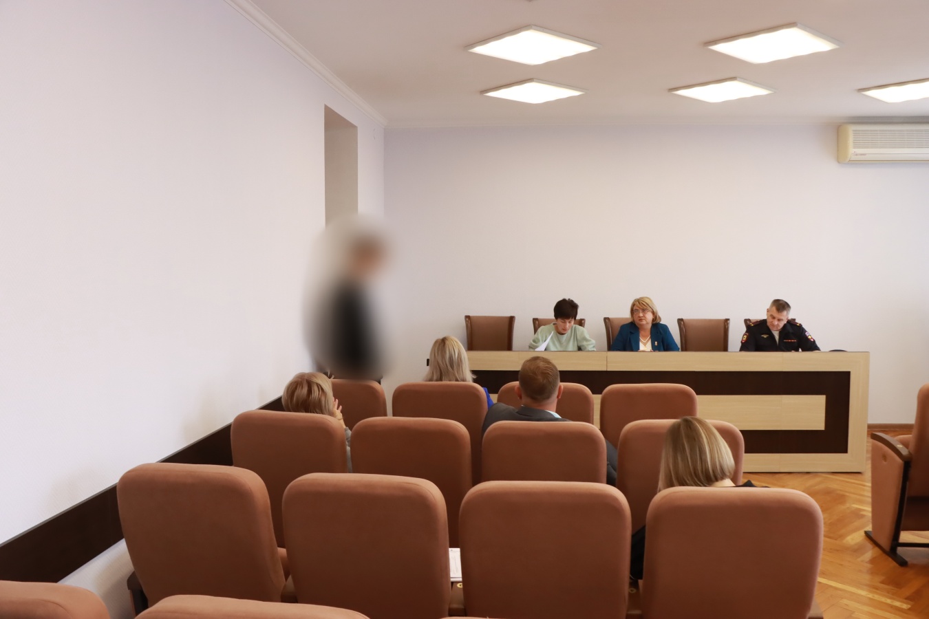 В администрации района состоялось очередное заседание комиссии по делам несовершеннолетних и защите их прав