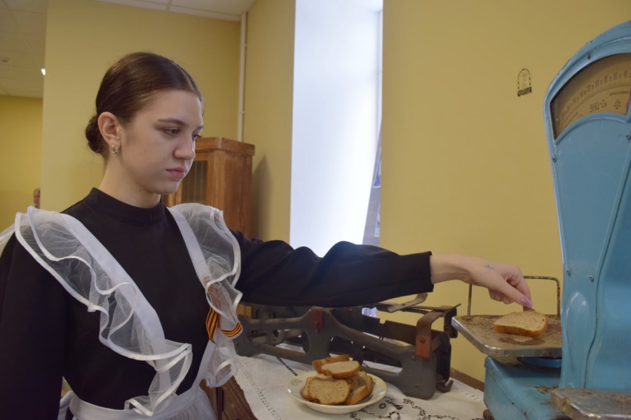 В Каневском историко-краеведческом музее почтили память героев блокадного Ленинграда В Каневском историко-краеведческом музее почтили память героев блокадного Ленинграда