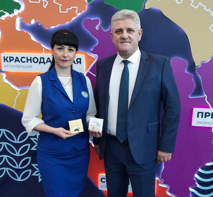 Каневской район на выставке, посвященной Дню образования Краснодарского края, представила фирма «Калория»