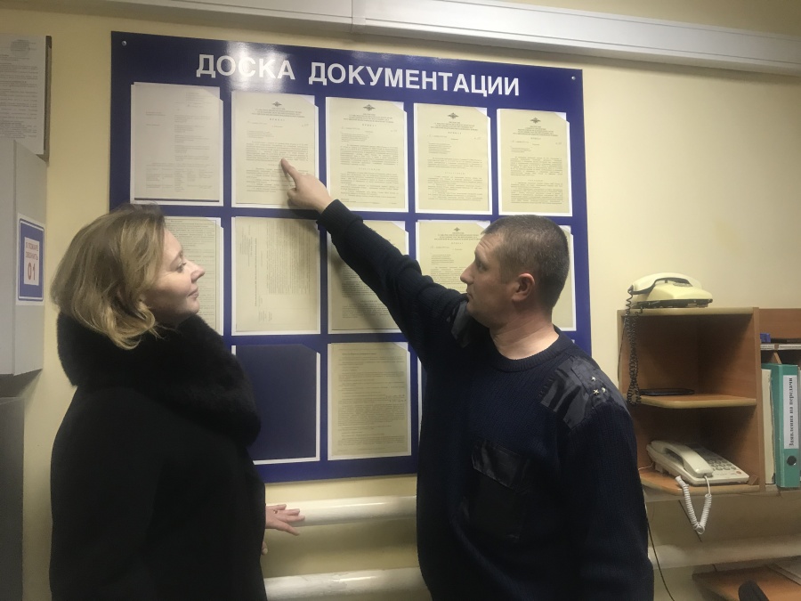 Общественница проверила условия содержания в изоляторе временного содержания