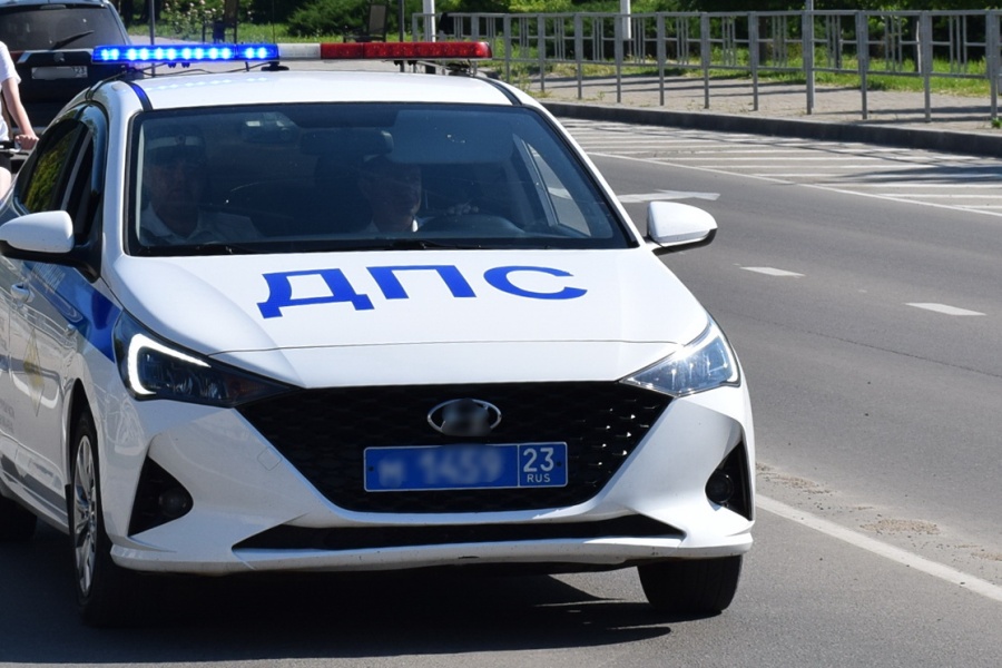 Госавтоинспекция района предостерегает участников дорожного движения от коррупционных правонарушений