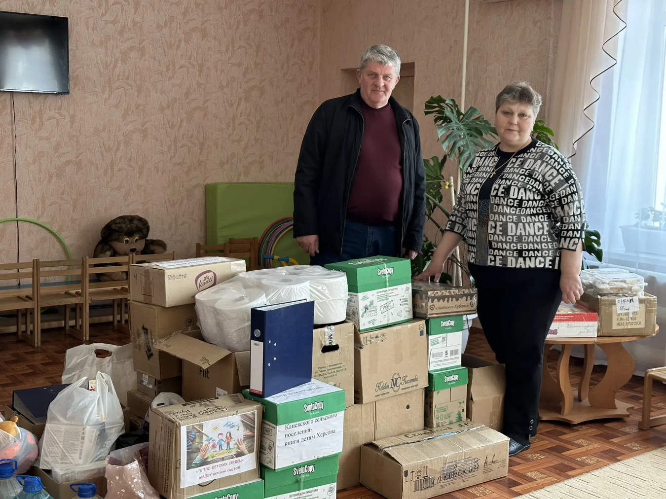 Каневчане доставили гуманитарный груз в Новоалексеевский детский сад