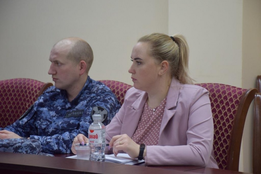 О недопущении распространения острых кишечных инфекций в летний период говорили на совещании 20 мая
