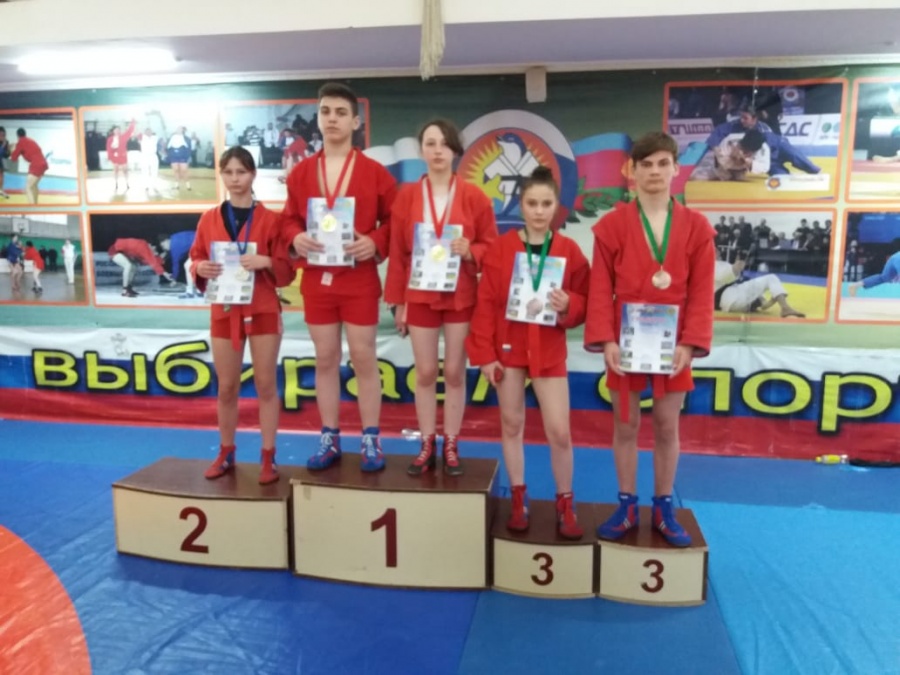 5 призовых мест заняли каневские спортсмены в открытом первенстве по самбо 5 призовых мест заняли каневские спортсмены в открытом первенстве по самбо