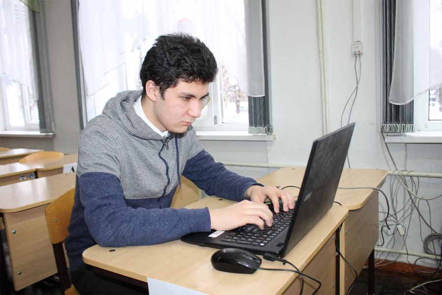 Почти 90 учащихся Каневского района принимают участие в региональном этапе всероссийской олимпиады по девятнадцати предметам
