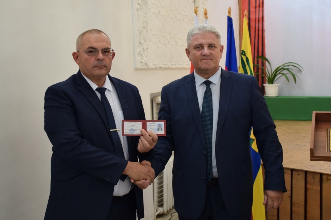 Главой Челбасского сельского поселения в третий раз подряд жители избрали Андрея Козлова