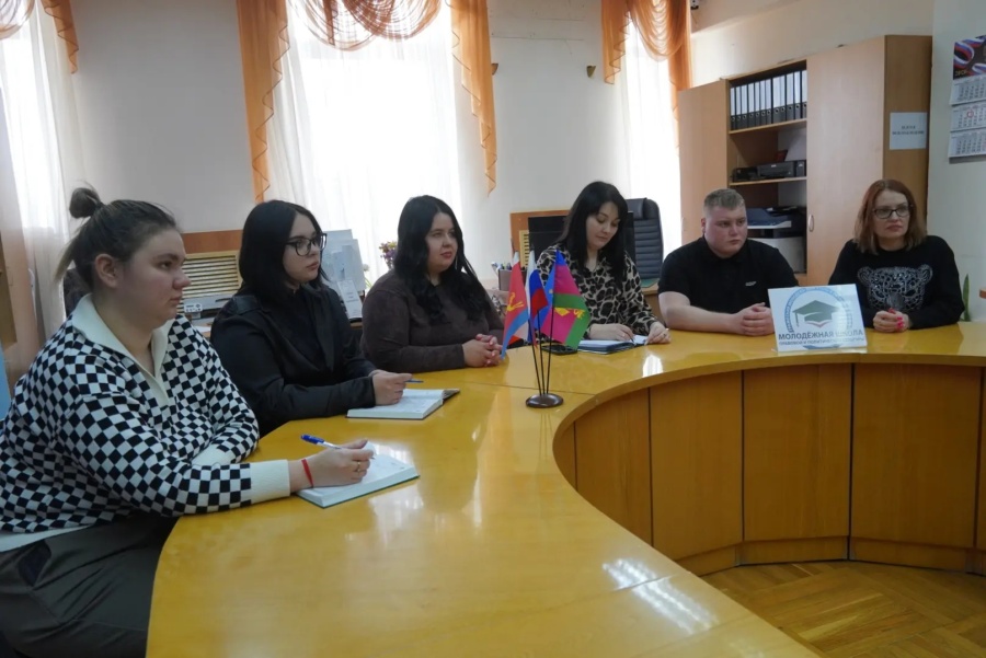 Состоялось заключительное занятие в Молодежной школе правовой и политической культуры