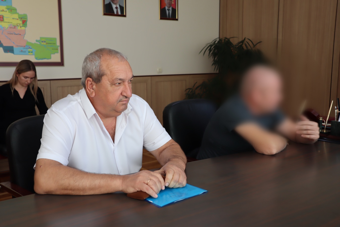 Сегодня на приёме у руководителя муниципалитета побывал участник СВО