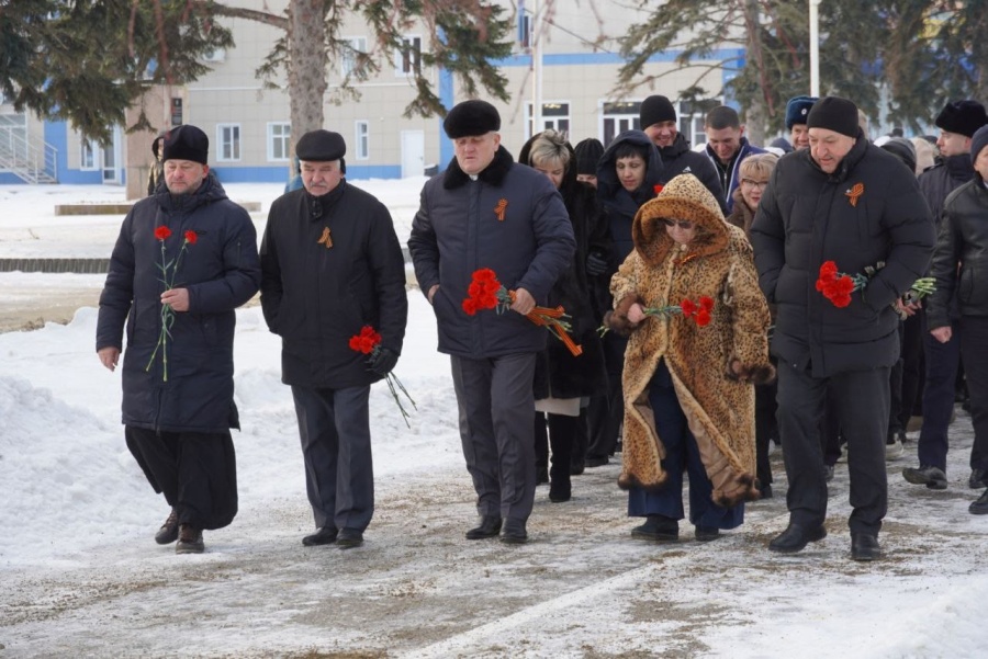 В память о героях-освободителях…