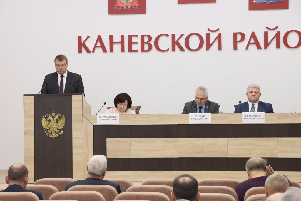В администрации района состоялась 27-я сессия райсовета депутатов