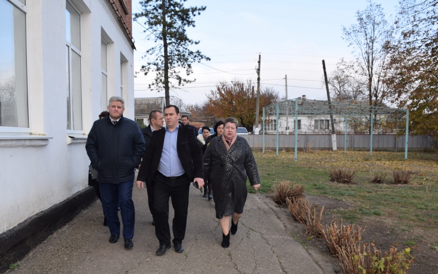 Александр Герасименко обозначил открытую позицию власти в решении проблем жителей района