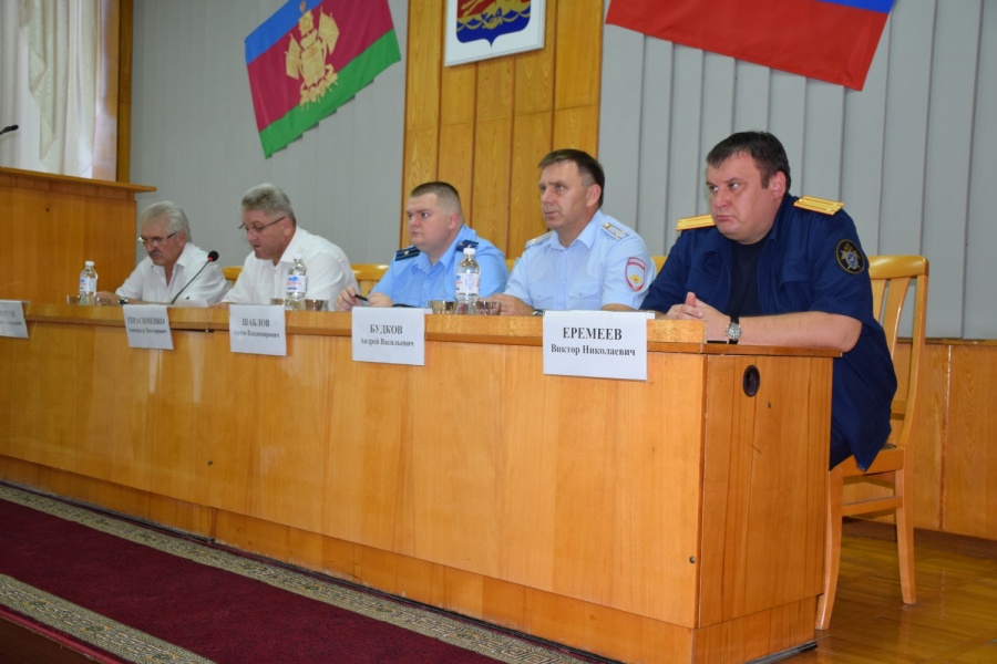До выборов осталось чуть меньше двух недель
