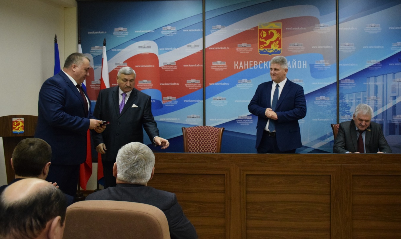 Итоги новогодних праздниках, изменения в законодательстве и многое другое обсудили на планерном совещании в администрации района