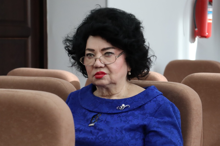Расширенное планерное совещание 25 марта начали с минуты молчания