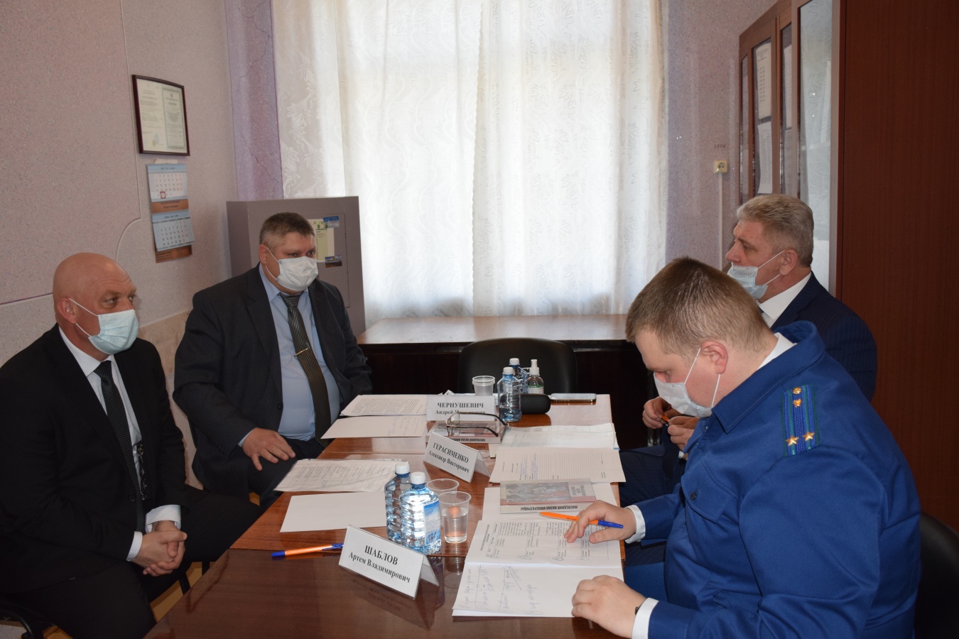 Жители станицы Новоминской побывали на приеме у главы района 