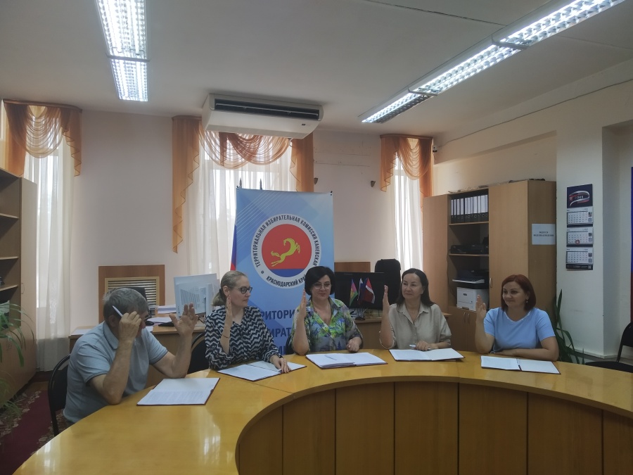 Заседание ТИК Каневская