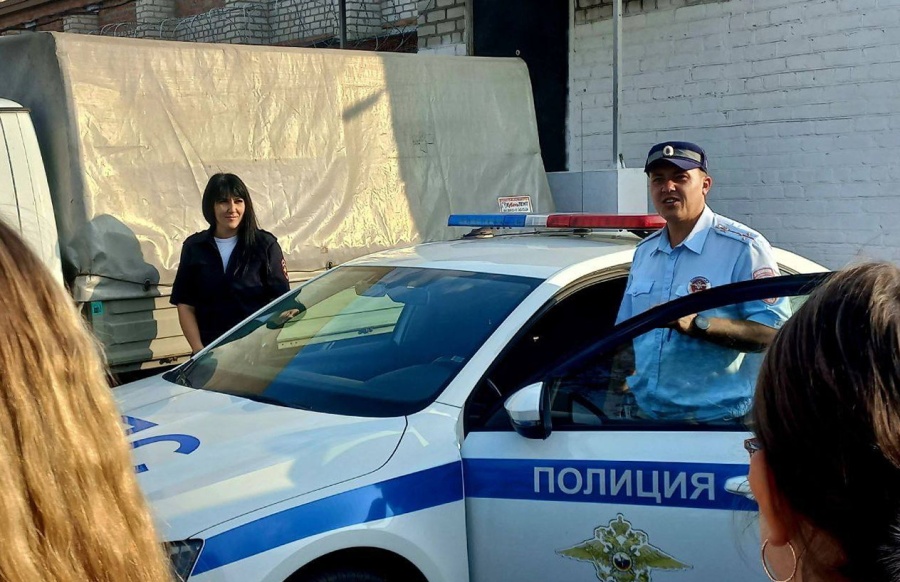 Еженедельно в Отделе МВД России по Каневскому району проходят экскурсии профориентационной направленности