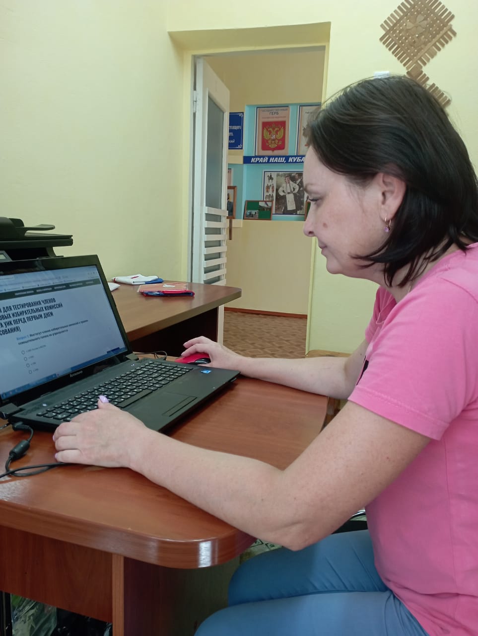 Члены участковых избирательных комиссий Каневского района проходят тестирование