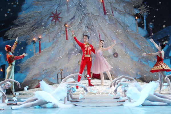 Жители Кубани посетили знаменитый спектакль Театра балета Юрия Григоровича «Щелкунчик»