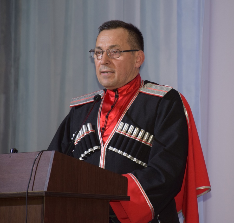 Атаманом Каневского РКО избрали прежнего руководителя Александра Бежко