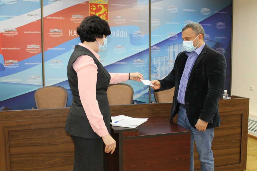 Регистрация избранного депутата Государственной Думы Федерального Собрания Российской Федерации восьмого созыва