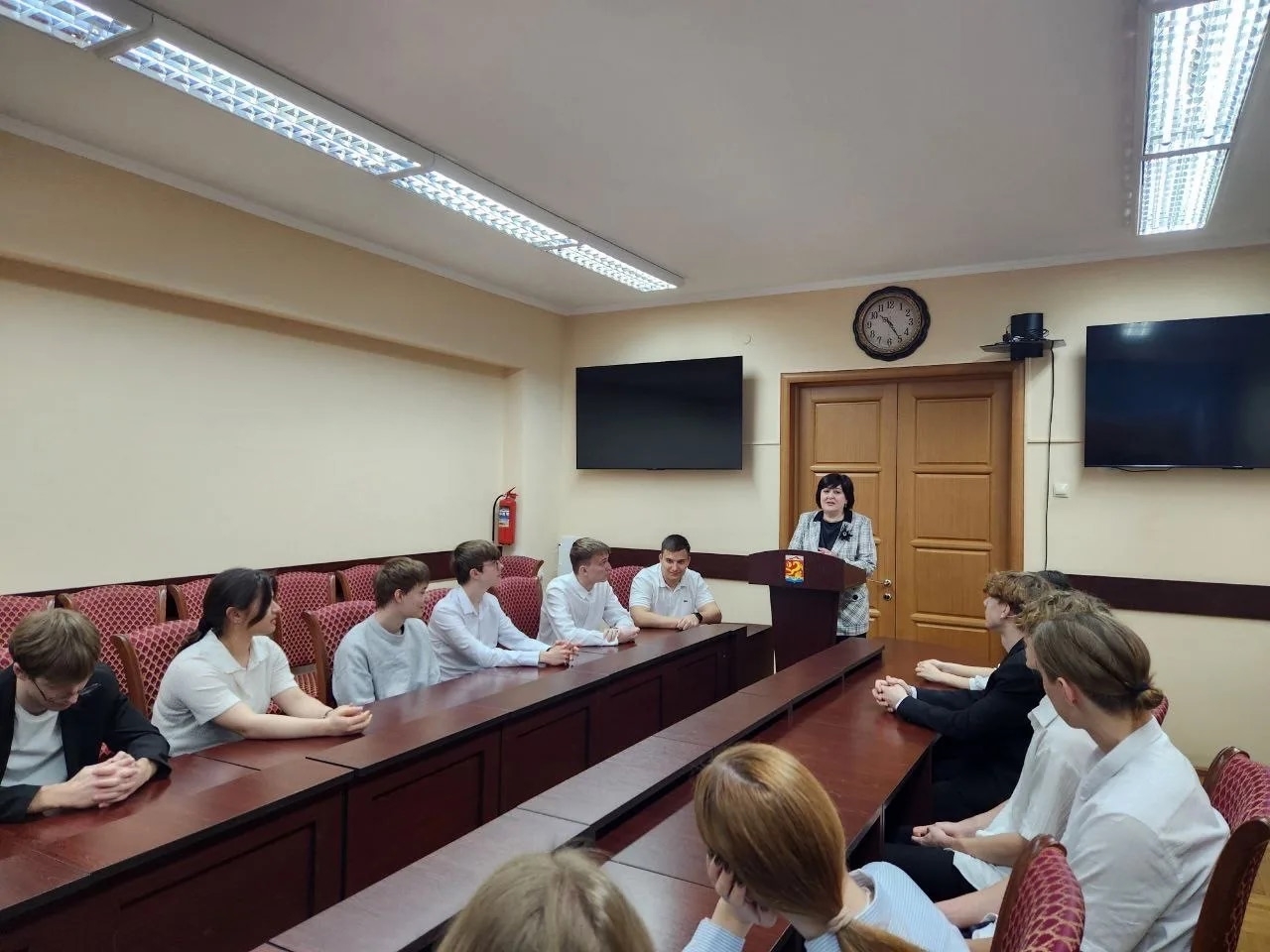 Образовательная встреча «Мы молодые нам выбирать» 