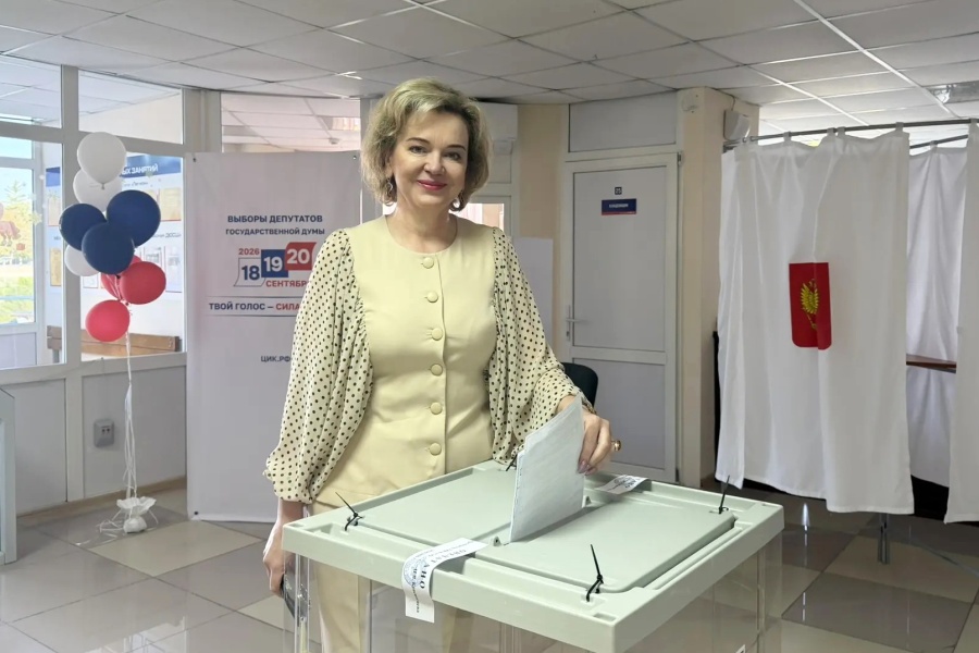 Свой выбор сделала и первый заместитель главы Каневского района Елена Тыщенко Свой выбор сделала и первый заместитель главы Каневского района Елена Тыщенко